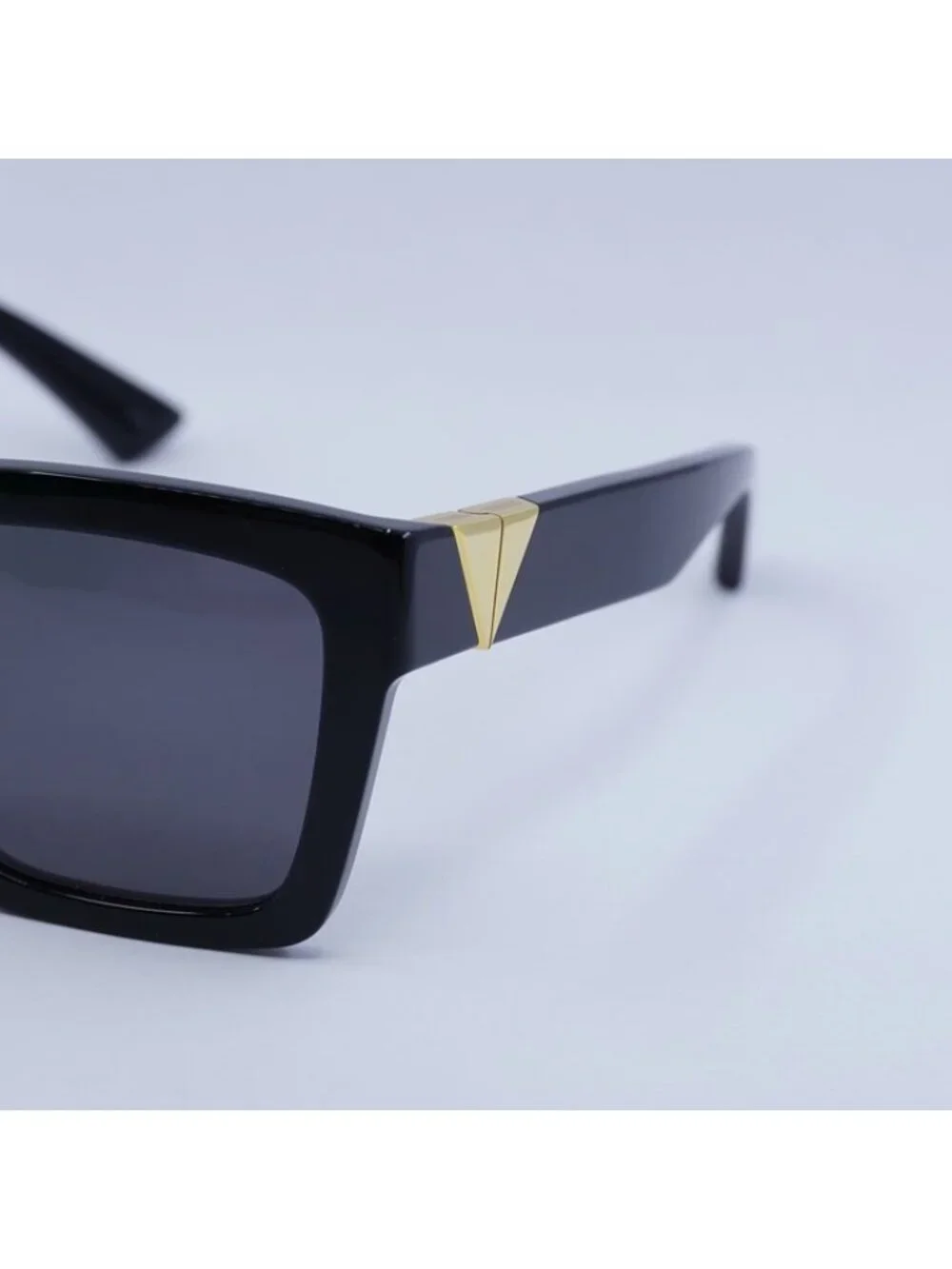 Bottega Veneta BV1198SA 001 Sunglasses Black Square Frame, Grey Lenses